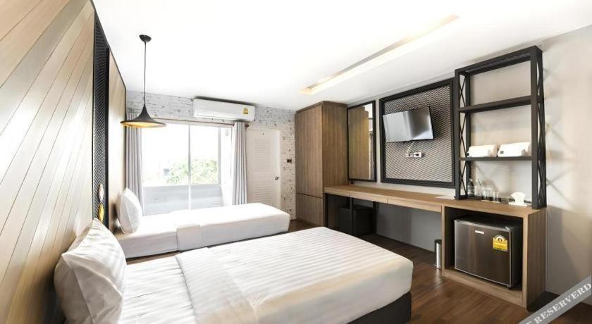 The Circle Hotel Buriram Exterior foto